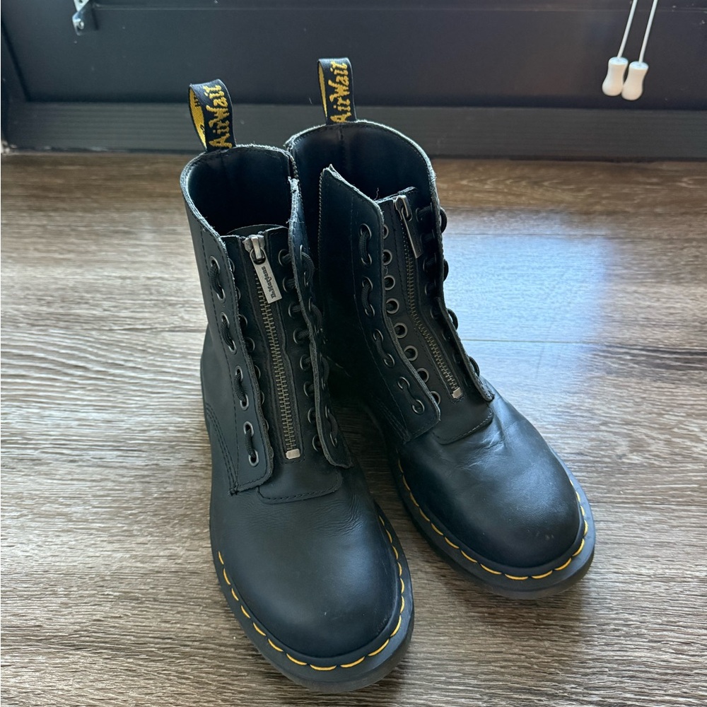 Dr. Martens Zipper Boots